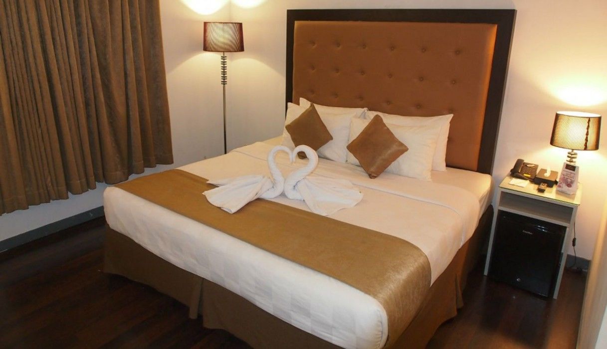 Maven Fatmawati Hotel Jakarta Exterior photo