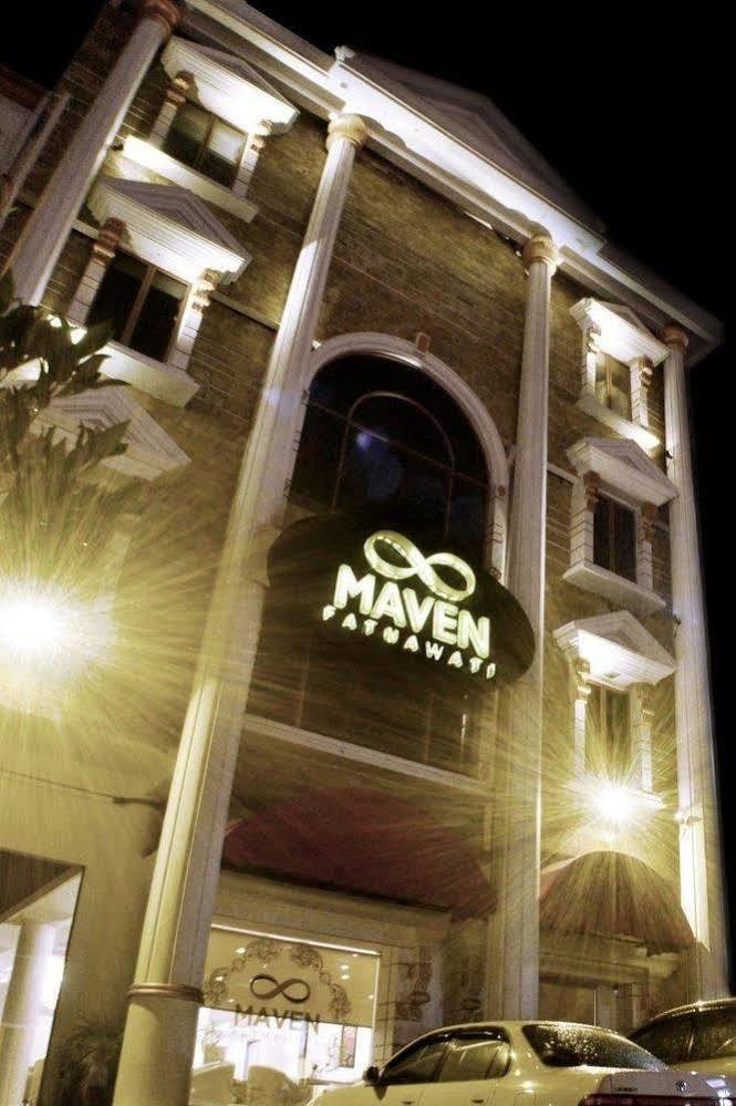 Maven Fatmawati Hotel Jakarta Exterior photo